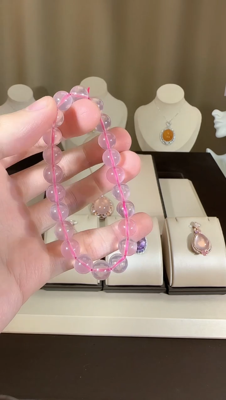 【闪购商品】芙蓉石手串未镶嵌8mm星光粉水晶