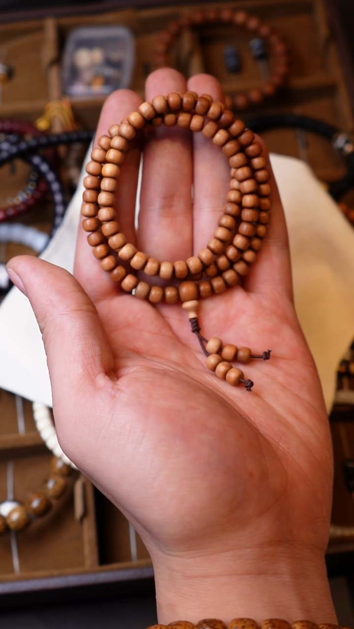 檀香木手串/手链老山檀香108x6mm