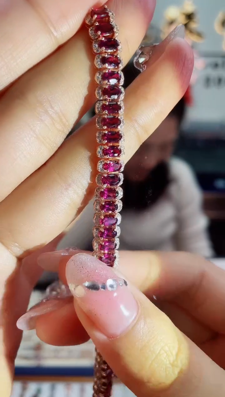 【闪购商品】石榴石手链银S925镶嵌手链