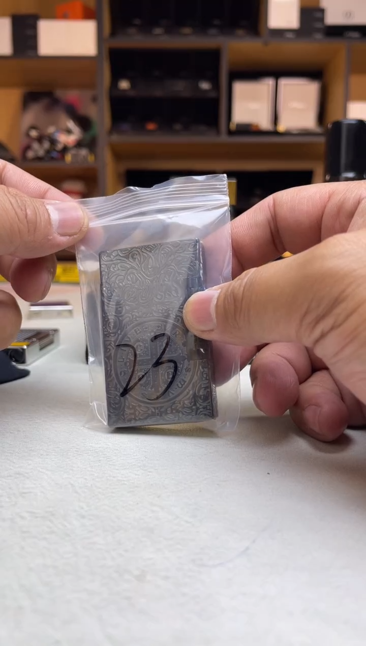 【黑屋奢品】打火机专用编码23