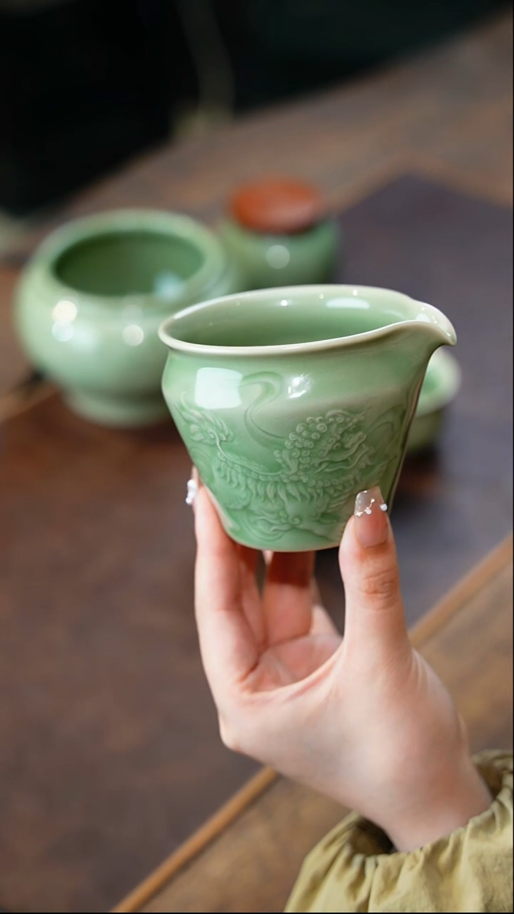 【闪购商品】瓷片廖道剑 狮来运转 公道