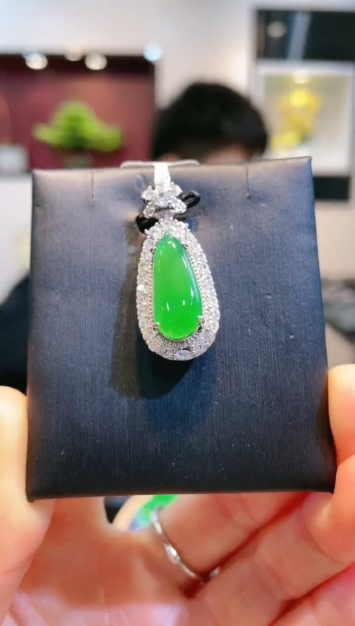 【闪购商品】翡翠颈饰未镶嵌A12天然A货翡翠吊坠（不含链）