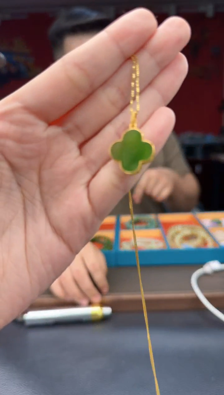 和田玉银S925镶嵌颈饰碧玉四叶草