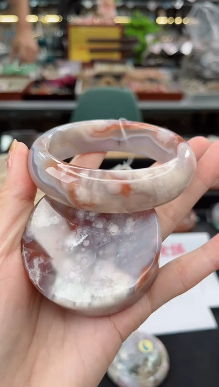 【闪购商品】石英质玉手镯未镶嵌61圈口（赠品镯心）3545034