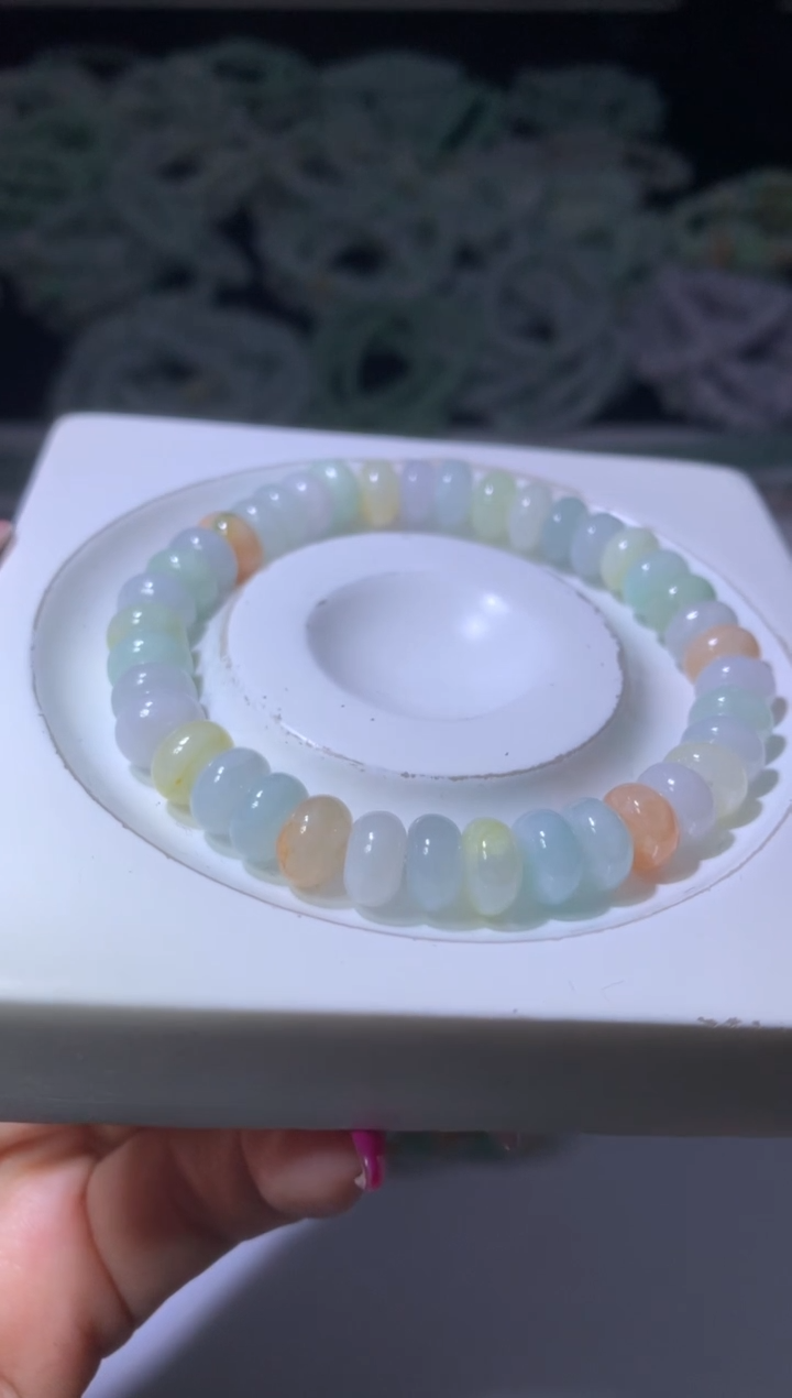 未镶嵌挂件翡翠红*包MXX057302