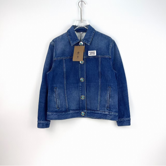 全新未使用 BURBERRY/博柏利  徽标嵌花重塑版牛仔夹克外套/44