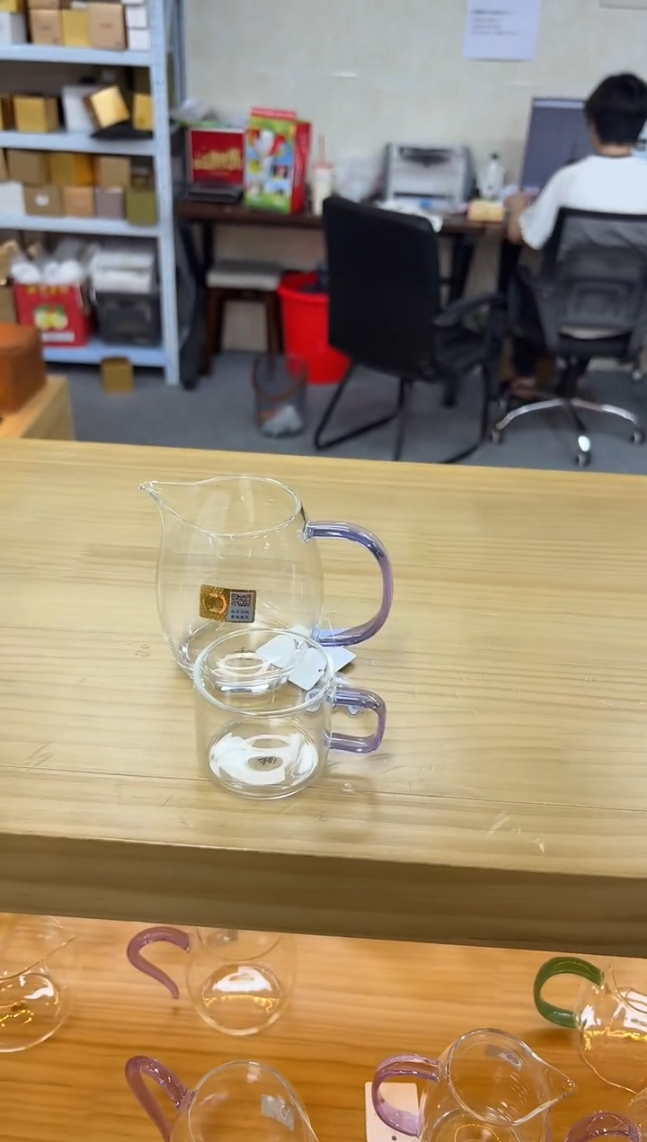 禾器澄然茶海浅紫色+禾器清尚杯一个装