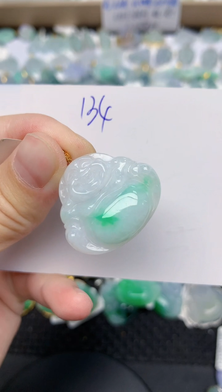 翡翠18K金镶嵌颈饰天然缅甸A货翡翠百元以上9元证书费自理