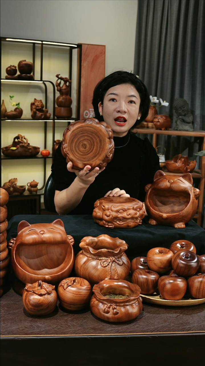 木香樟木20公分MB077-1貔貅底座小号随缘发其一