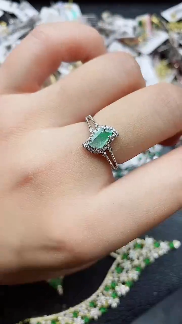 银S925镶嵌戒指翡翠1