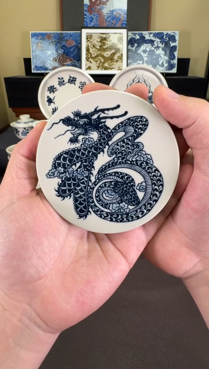 【闪购商品】二号釉龙蛇纹盖置