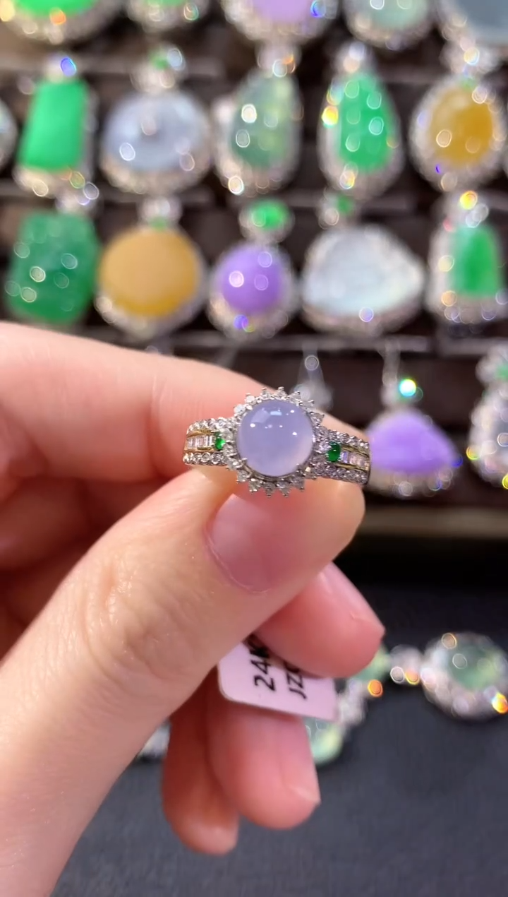 18K金镶嵌戒指翡翠冬日珠宝Q18紫货有色差