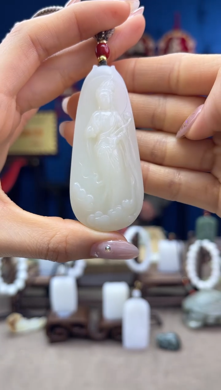 【闪购商品】和田玉颈饰未镶嵌1