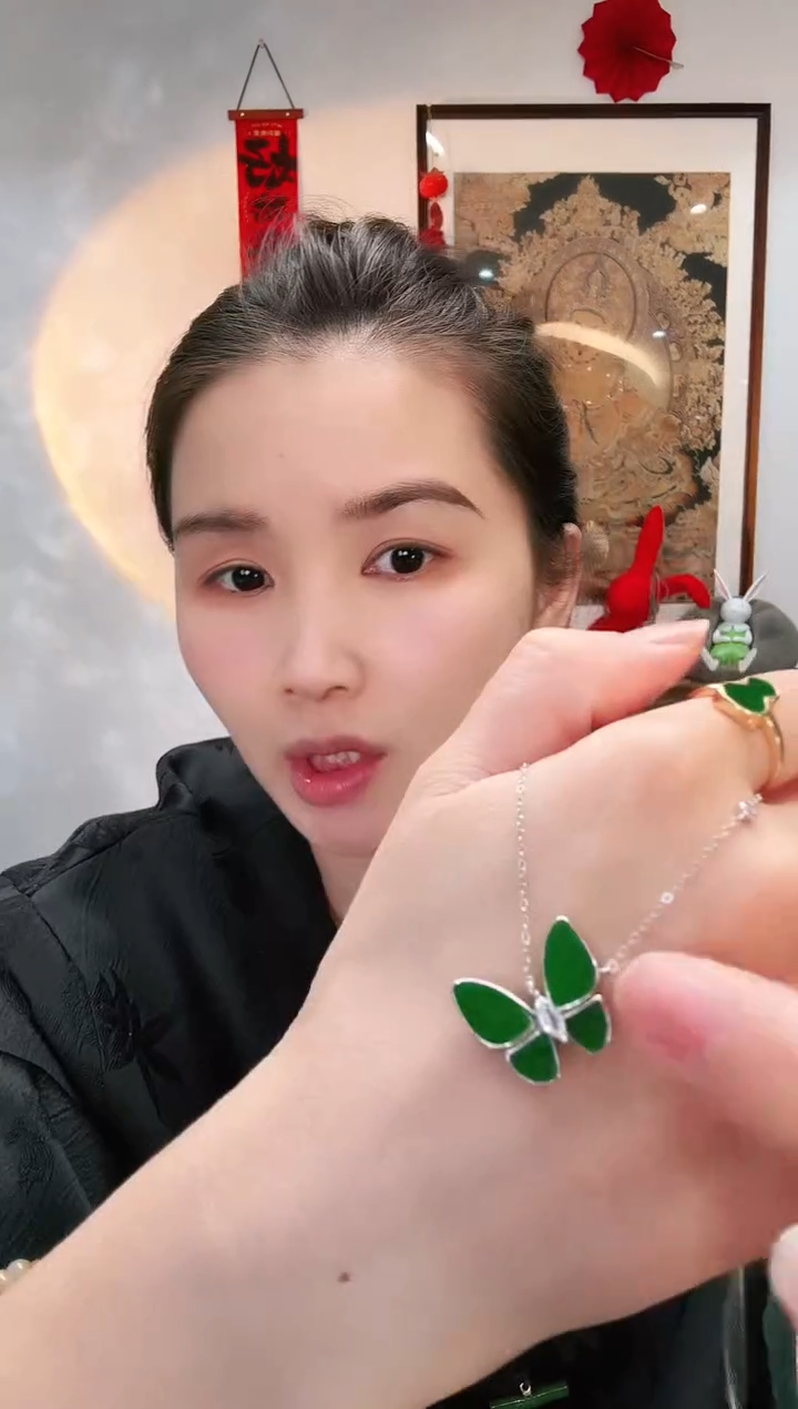 【闪购商品】翡翠颈饰银S925镶嵌吊坠