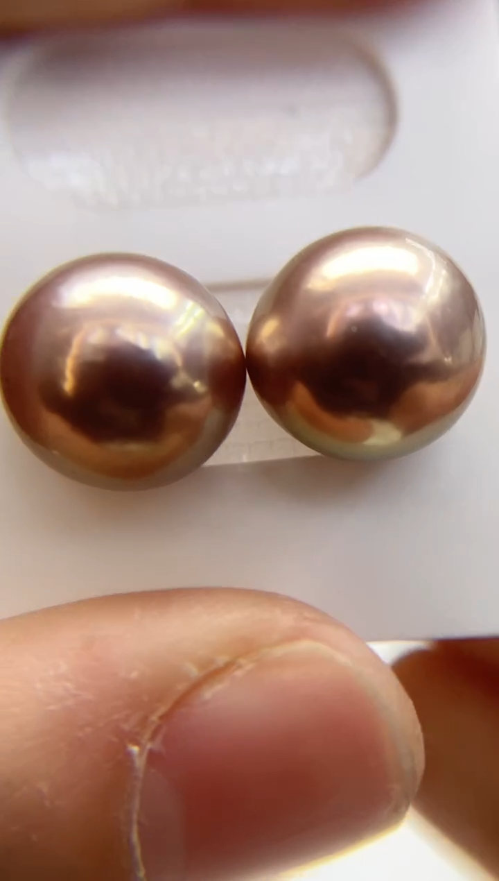 【闪购商品】淡水珍珠耳饰18K金镶嵌淡水耳钉金棕绿14-15