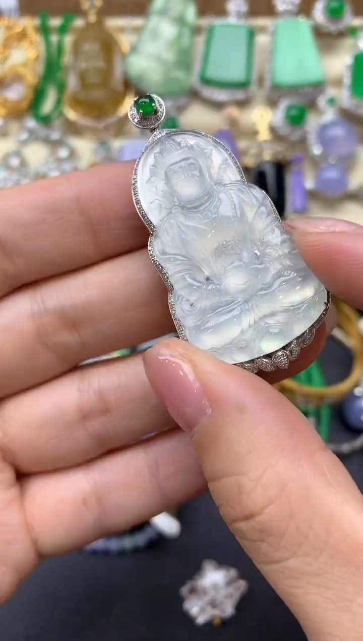 【闪购商品】翡翠颈饰18K金镶嵌432中国好珍宝