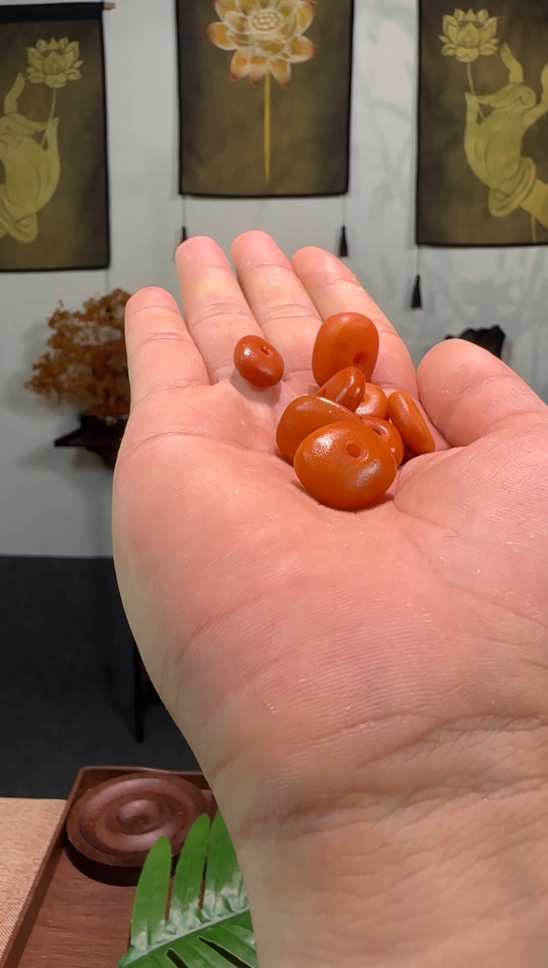 【闪购商品】琥珀裸石未镶嵌吊坠