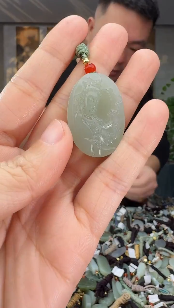 未镶嵌和田玉挂件拍一发一