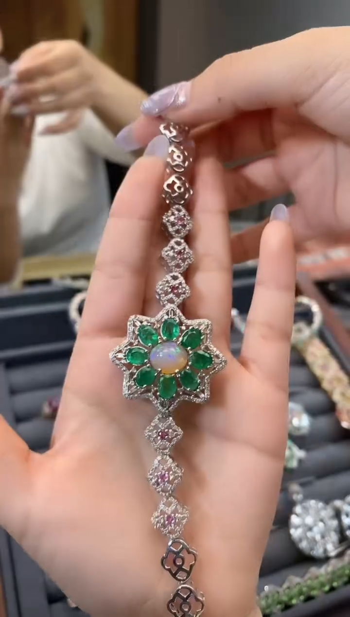 未镶嵌欧泊手链天然欧泊手链