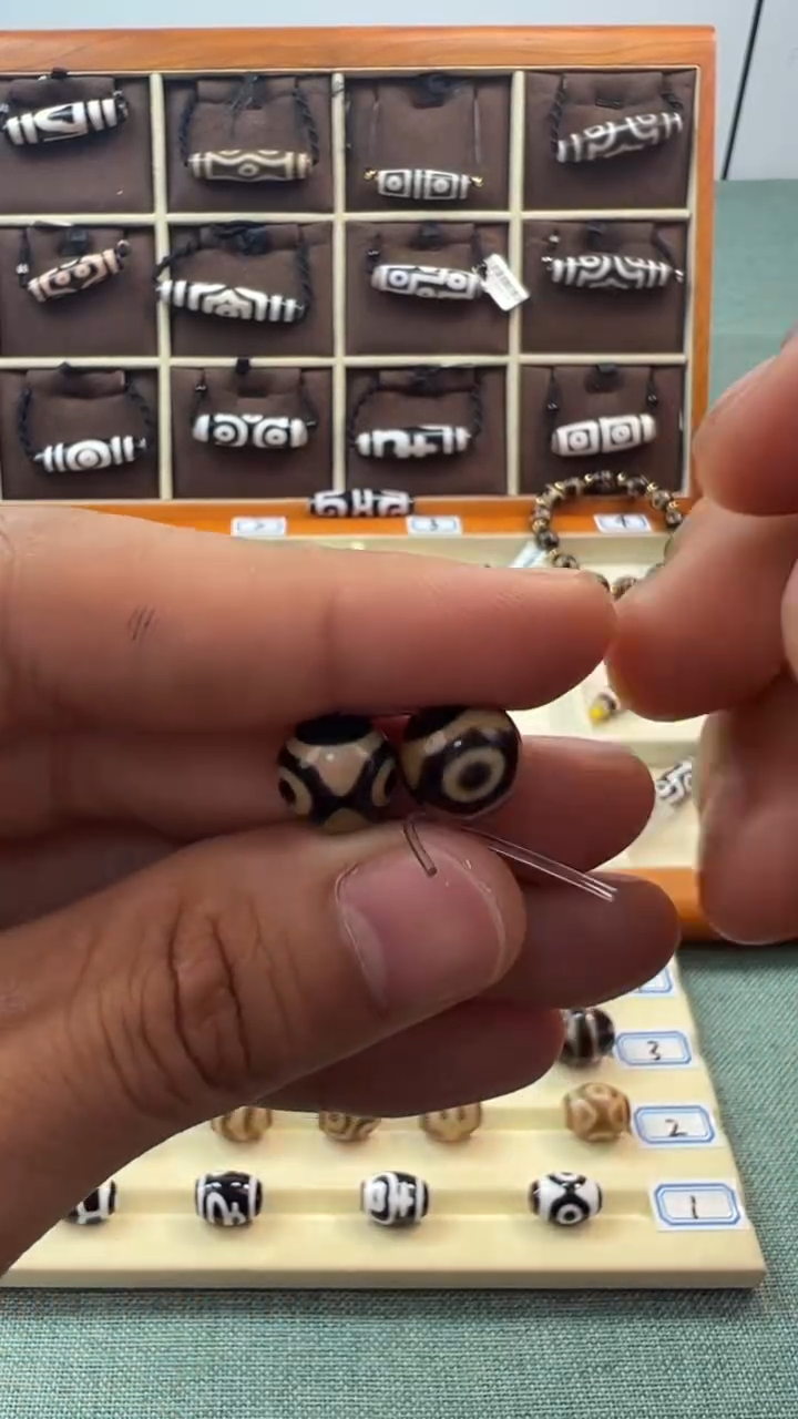 玛瑙/玉髓吊坠(不含链)未镶嵌4.（微瑕）