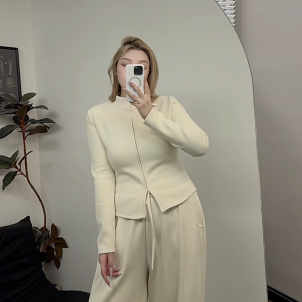 【FANFAN】小蛮腰-秋冬大码立领显瘦百搭高级感长袖保暖外套S01018