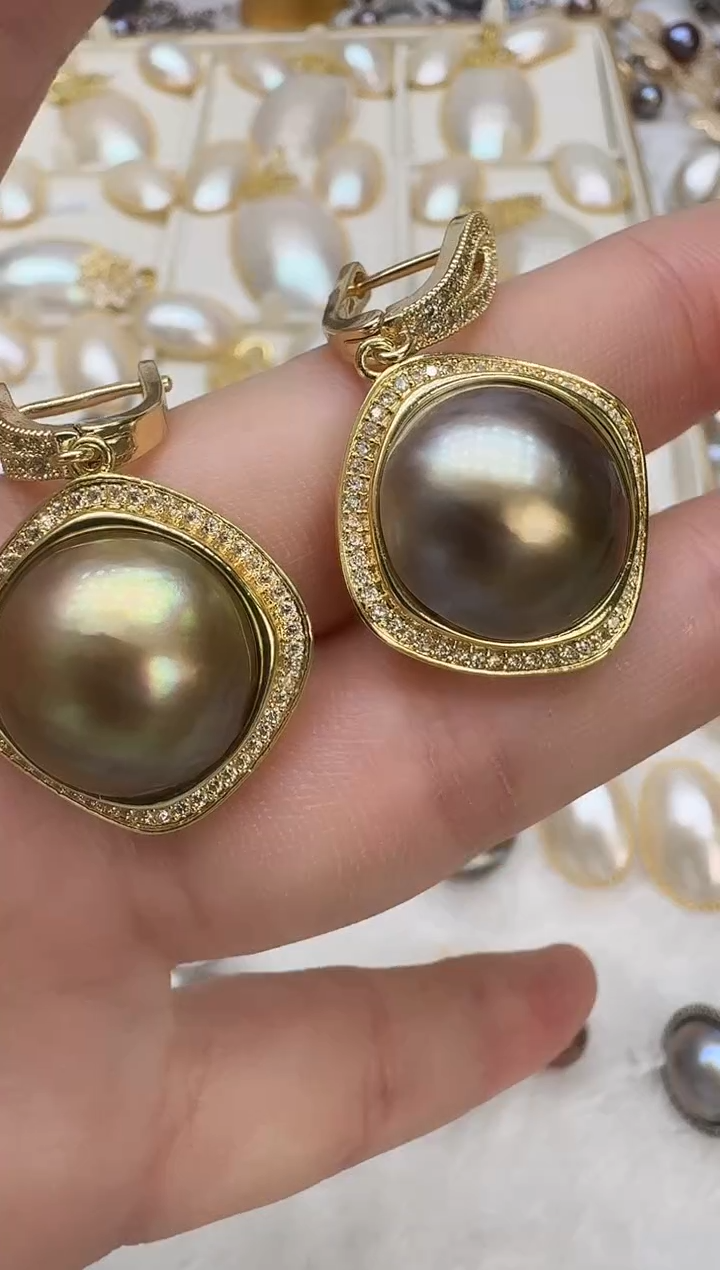 耳饰拼合珍珠（马贝珠）未镶嵌四方金色耳扣