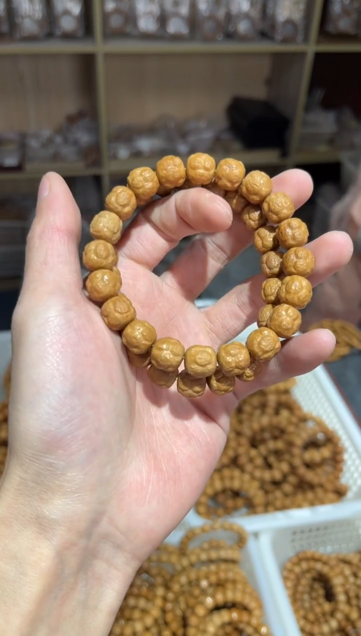 【闪购商品】猴头核桃吊坠饕餮微瑕