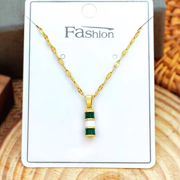 【278】轻奢小众气质吊坠简约时尚镶嵌宝石锁骨链钛钢新款颈链饰