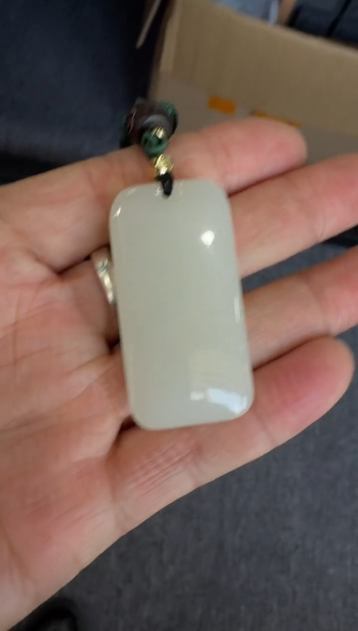【闪购商品】和田玉吊坠未镶嵌无事牌