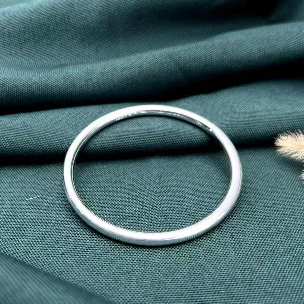 足银手镯 凯贵银楼 经典简约光面素圈 圆棍闭口镯 SZ10