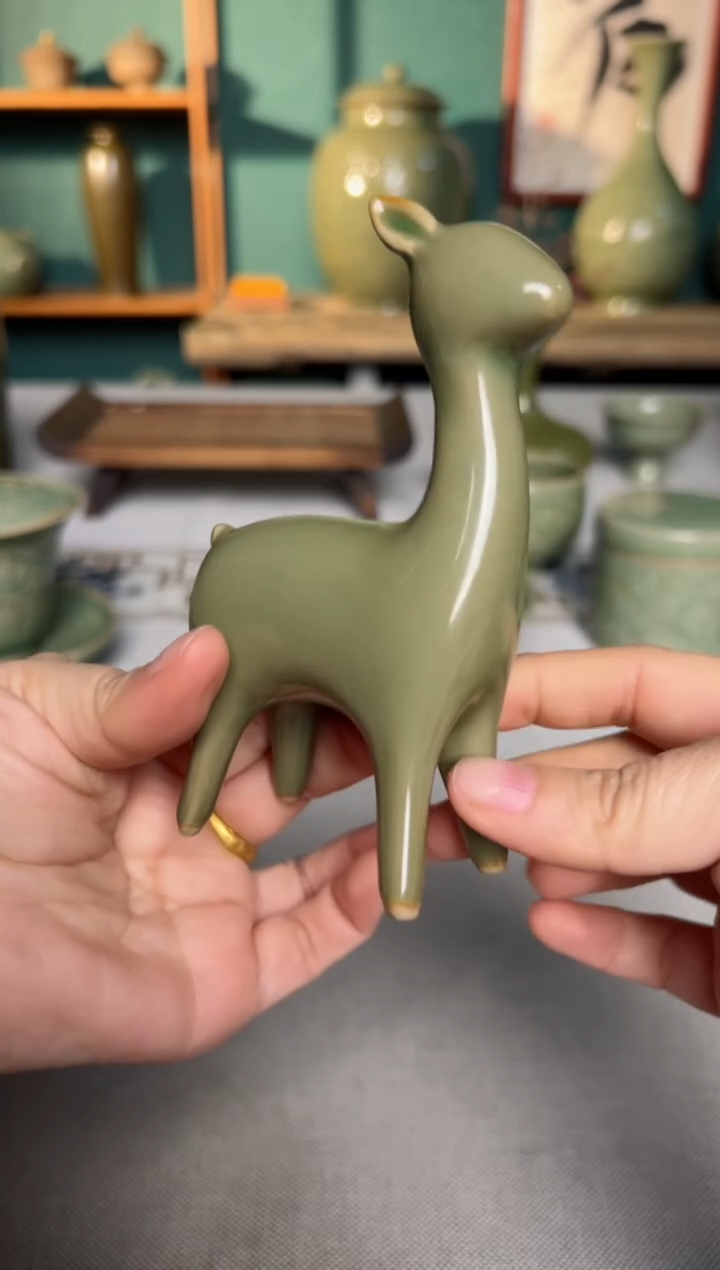 【闪购商品】其他耀州窑秘色小鹿茶宠