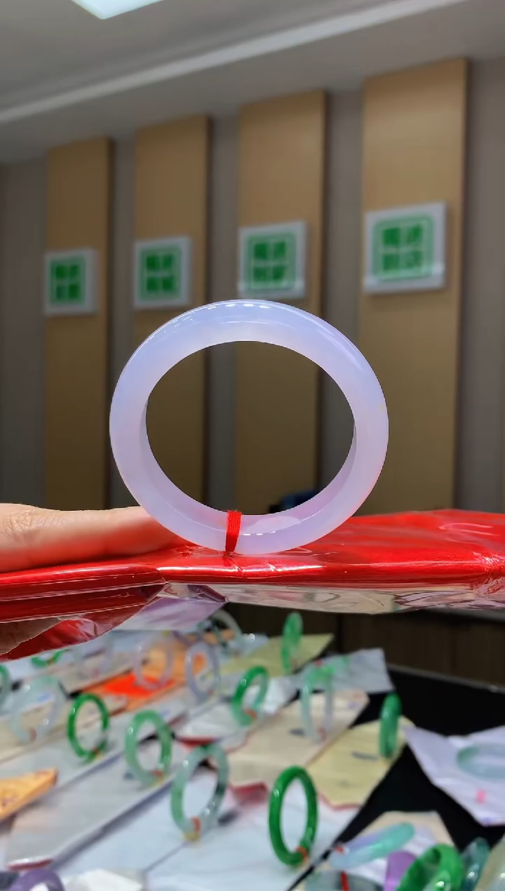 未镶嵌手镯翡翠-Q11 圈口55.7 全款13万 定金2万