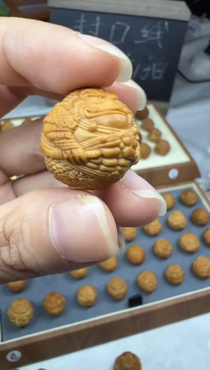 吊坠猴头核桃铠武金蝉 大尺寸