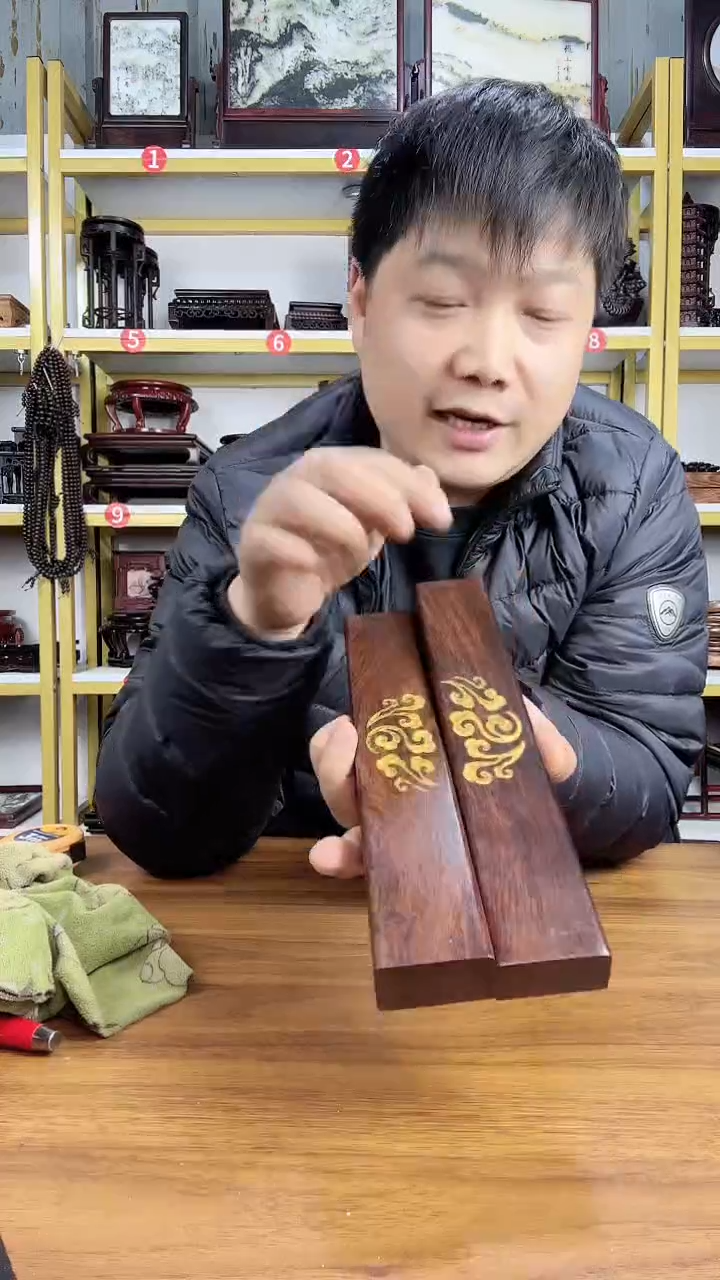 木非洲黑檀云纹镇尺25*4.5*2.4CM