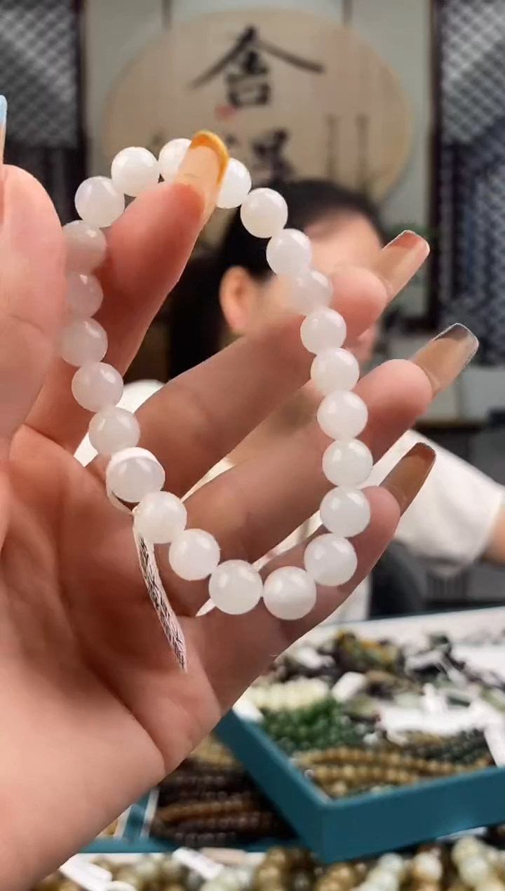 和田玉未镶嵌颈饰拍一发一