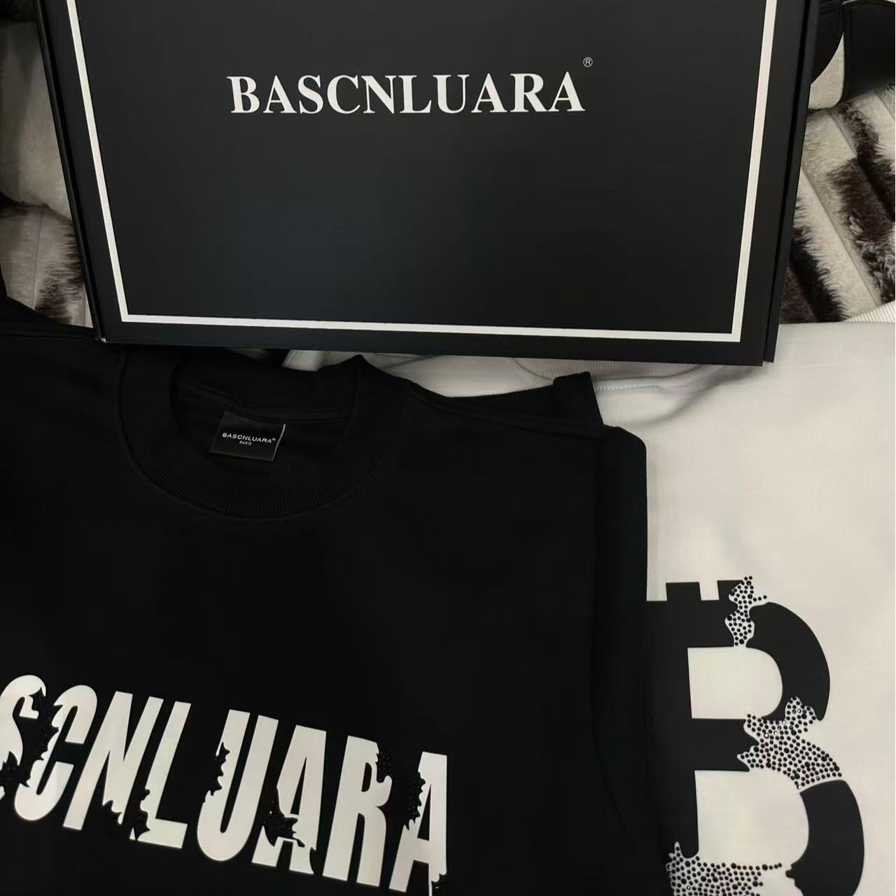 【41号链接】新款男士卫衣宽松圆领设计师8833