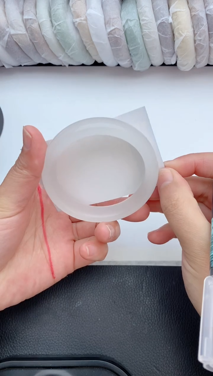 【闪购商品】石英质玉未镶嵌手镯3+54/55