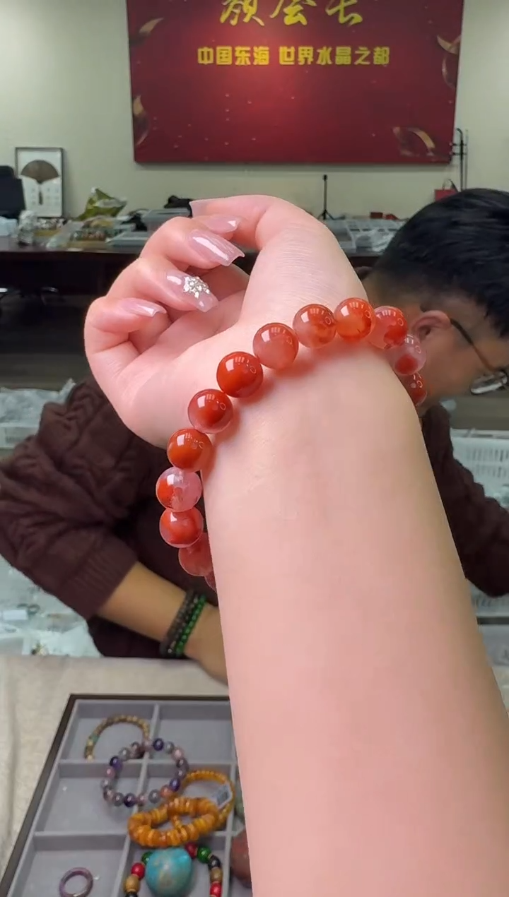 【闪购商品】南红玛瑙手链未镶嵌多样性发一件 019