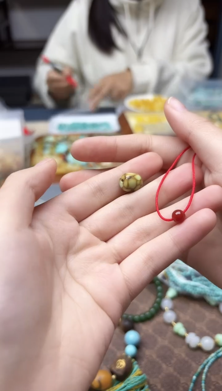 未镶嵌车挂玛瑙/玉髓玛瑙配珠GW