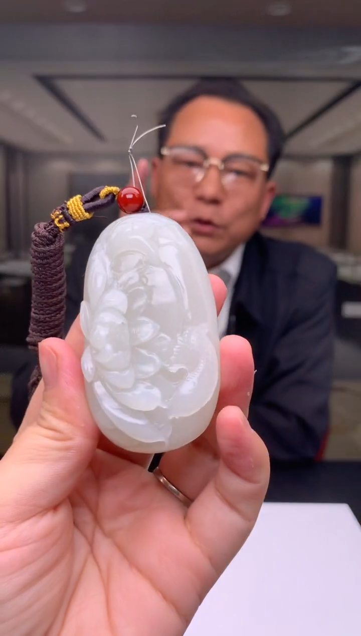 【闪购商品】定制和田玉Boss阳天然和田玉（拍一发一）