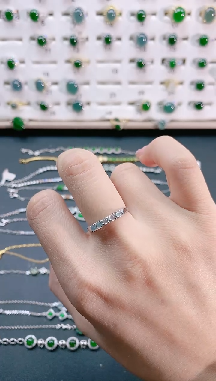 【闪购商品】翡翠戒指银S925镶嵌天然翡翠