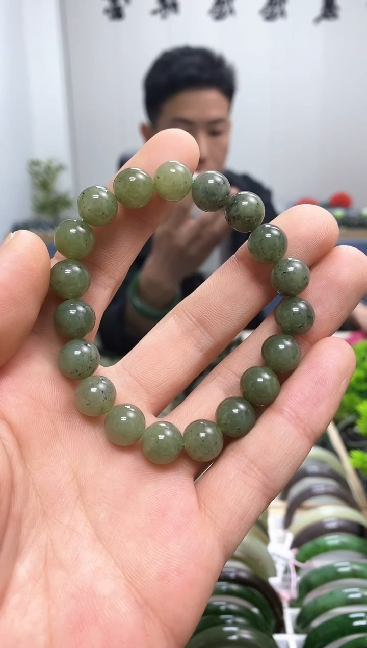 和田玉未镶嵌手镯10mm