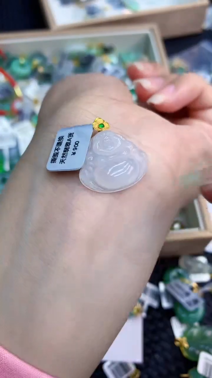 【闪购商品】翡翠颈饰18K金镶嵌            8