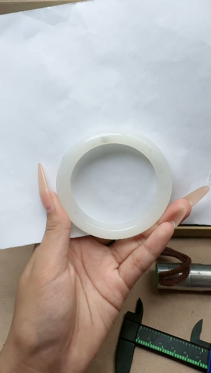 【闪购商品】和田玉手镯未镶嵌56/57圈口YY