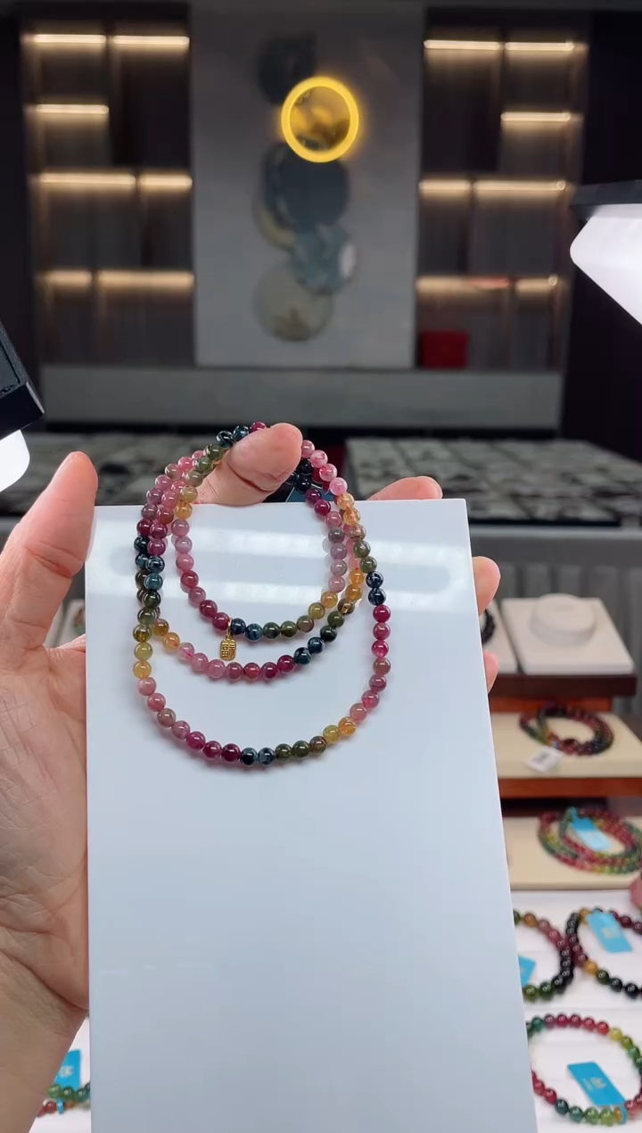 【闪购商品】碧玺三圈手串未镶嵌（多样性发一条）Q