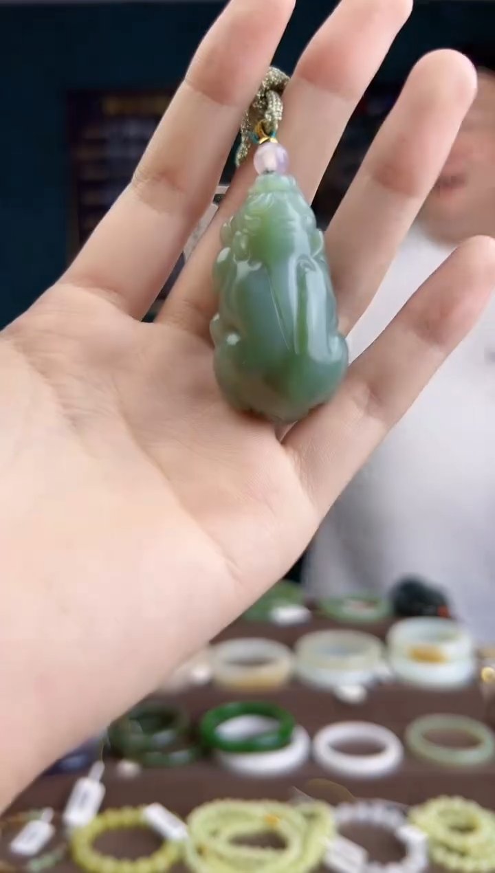 和田玉未镶嵌颈饰多样性发货 拍一单发一个