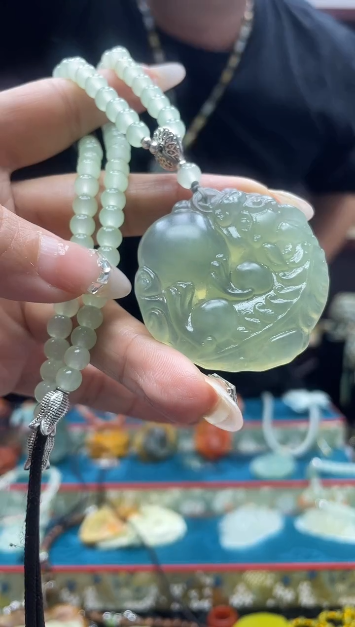 未镶嵌岫玉吊坠多样性发*货拍一发一