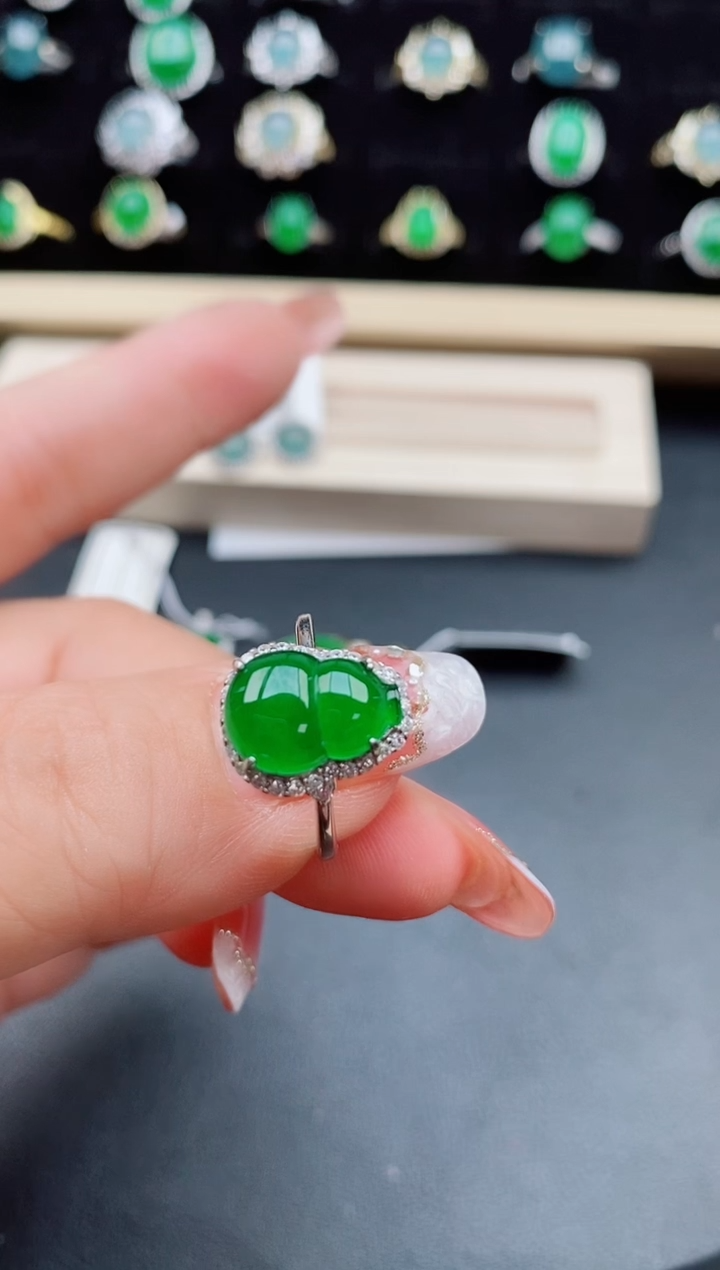 【闪购商品】翡翠戒指银S925镶嵌321312