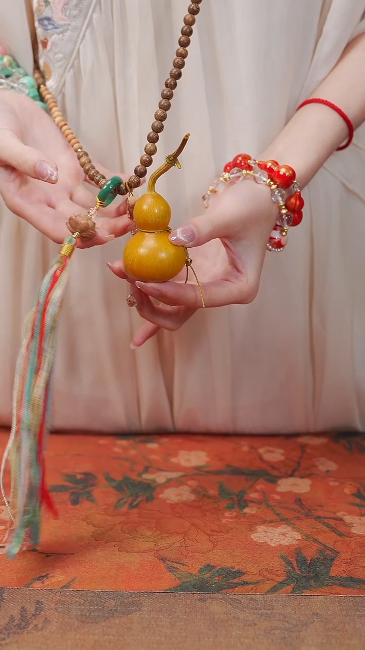 269漆艺工艺小葫芦138