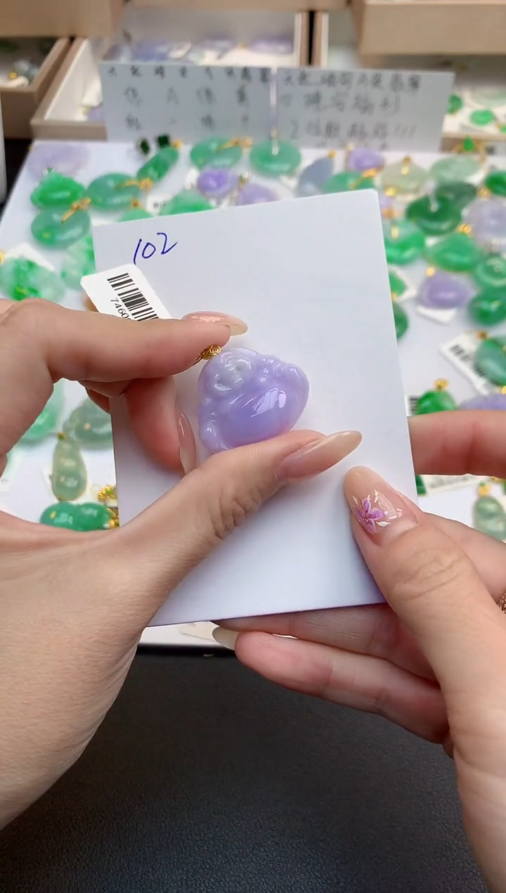 颈饰18K金镶嵌翡翠天然缅甸A货翡翠